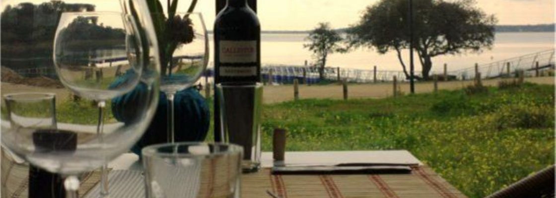 Procedimento de oferta pública para a exploração do restaurante, bar e esplanada do Centro Ná...