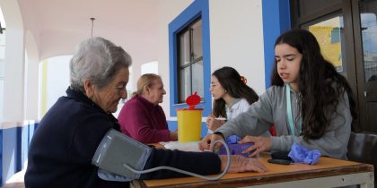 Estudantes de medicina do Med on Tour realizam rastreios no concelho de Reguengos de Monsaraz